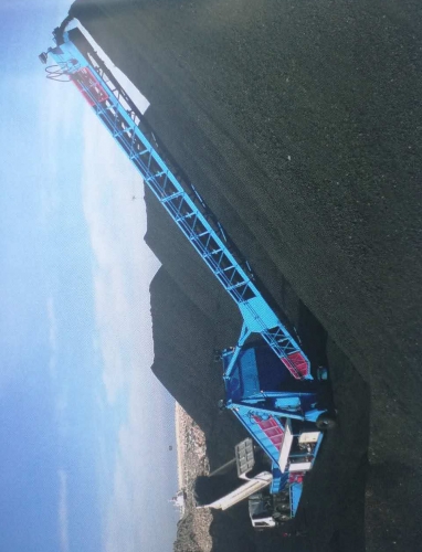 裝船機